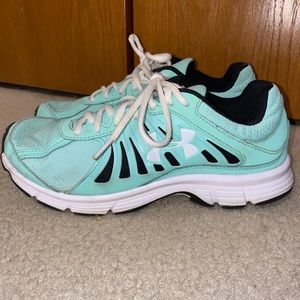 Under Armor Women’s shoe
